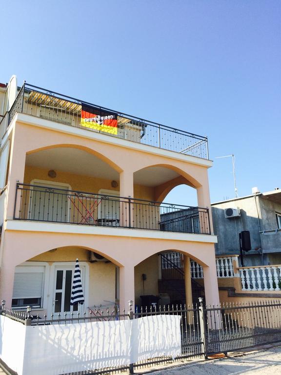 Apartments Niki สเวติ เปตาร์ ภายนอก รูปภาพ
